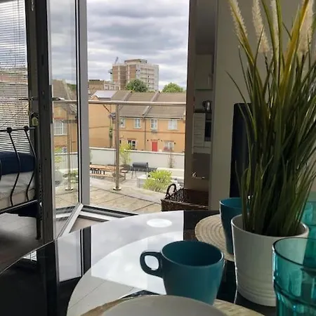 Studio Apartment Opposite Shoreditch Park Londra Esterno foto